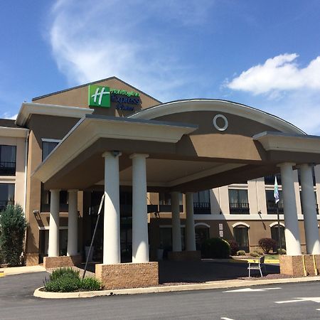 Holiday Inn Express And Suites Winchester, An Ihg Hotel Exterior photo